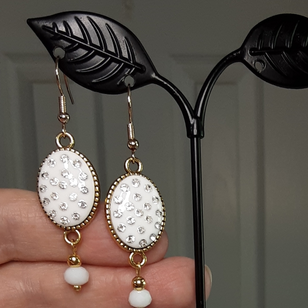 Handmade Rhinstone White Rhinestone Dangle Earrings - Picture 3 of 4